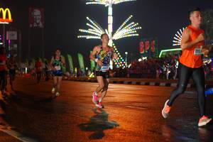 BIB: 205
                            <button type="button" onclick="openModal(16191221)" class="btn btn-primary btn-sm float-right btn-popup" data-toggle="modal" data-target=".modal-high-quality">
                        <i class="fas fa-shopping-cart"></i> Add to Cart
                    </button>
                                            <button type="button" onclick="isThisMe(16191221, true)" class="btn btn-success btn-sm float-right btn-popup btn-isme hidden" data-toggle="tooltip" data-placement="bottom" title="นี่คือรูปของคุณใช่ไหม คลิกที่นี่เพื่อเอาเข้าอัลบั้ม">
                        <i class="fas fa-plus"></i> Add to album
                    </button>
                    <button type="button" onclick="isThisMe(16191221, false)" class="btn btn-warning btn-sm float-right btn-popup btn-isnotme hidden">
                        <i class="fas fa-ban"></i> Remove from album
                    </button>